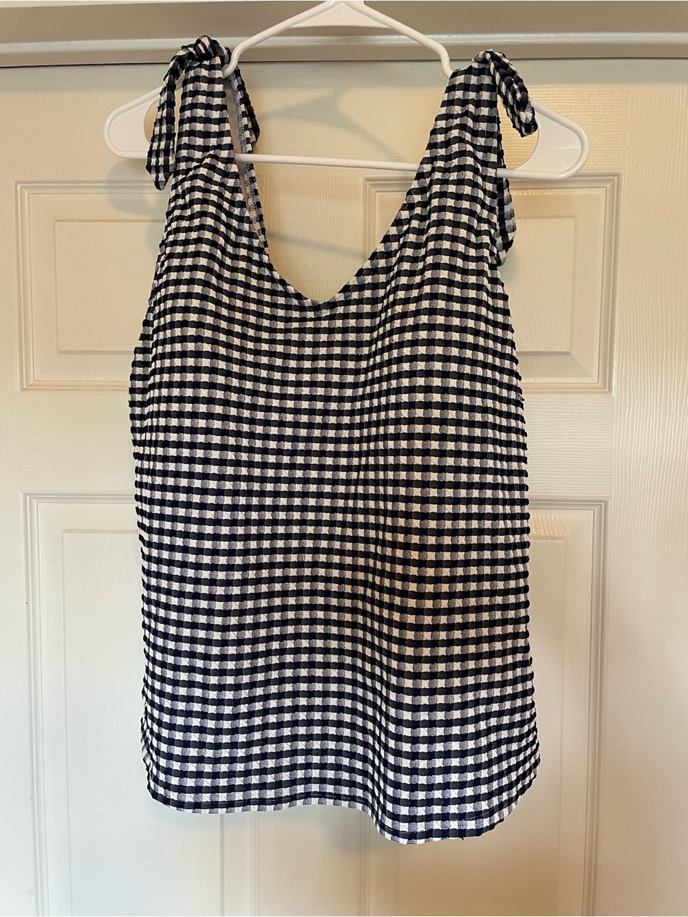 Lands' End Women's Chlorine Resistant V-Neck Shoulder Tie Tankini Swimsuit Top